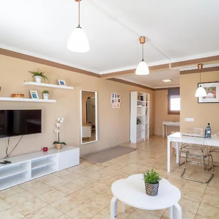 Tatil Evi Mit Privatpool Fuer 5 Personen Ca 100 Qm In Nerja, Andalusien Costa Del Sol Nerja