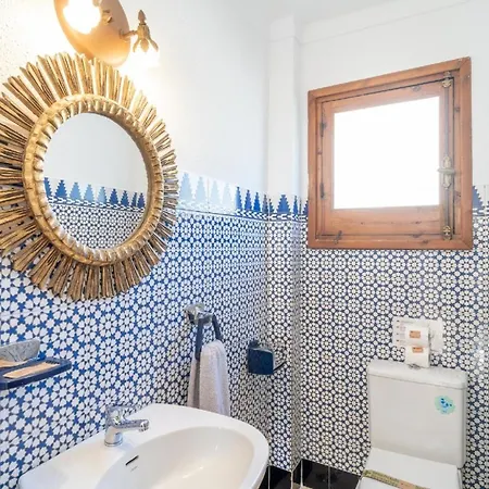 Mit Privatpool Fuer 5 Personen Ca 100 Qm In Nerja, Andalusien Costa Del Sol *