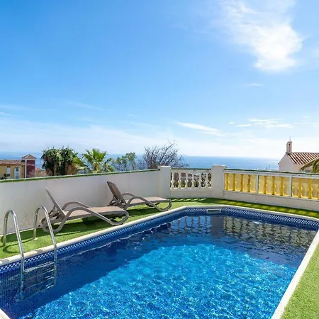 Mit Privatpool Fuer 5 Personen Ca 100 Qm In Nerja, Andalusien Costa Del Sol