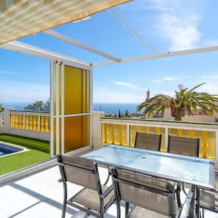 Mit Privatpool Fuer 5 Personen Ca 100 Qm In Nerja, Andalusien Costa Del Sol Tatil Evi Nerja